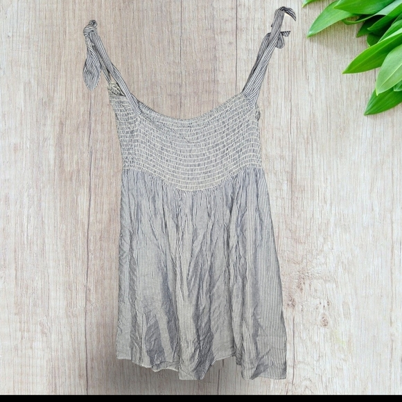 Striped Blue And White Dress - Picture 2 of 4